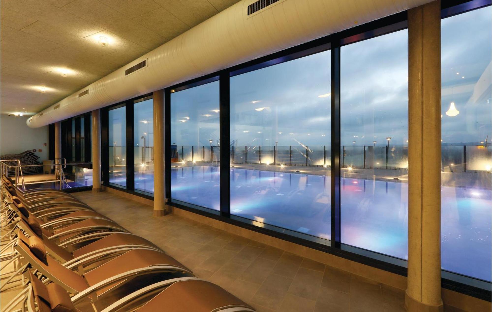 Stunning Apartment In Luebeck Travemuende With Wifi Buitenkant foto